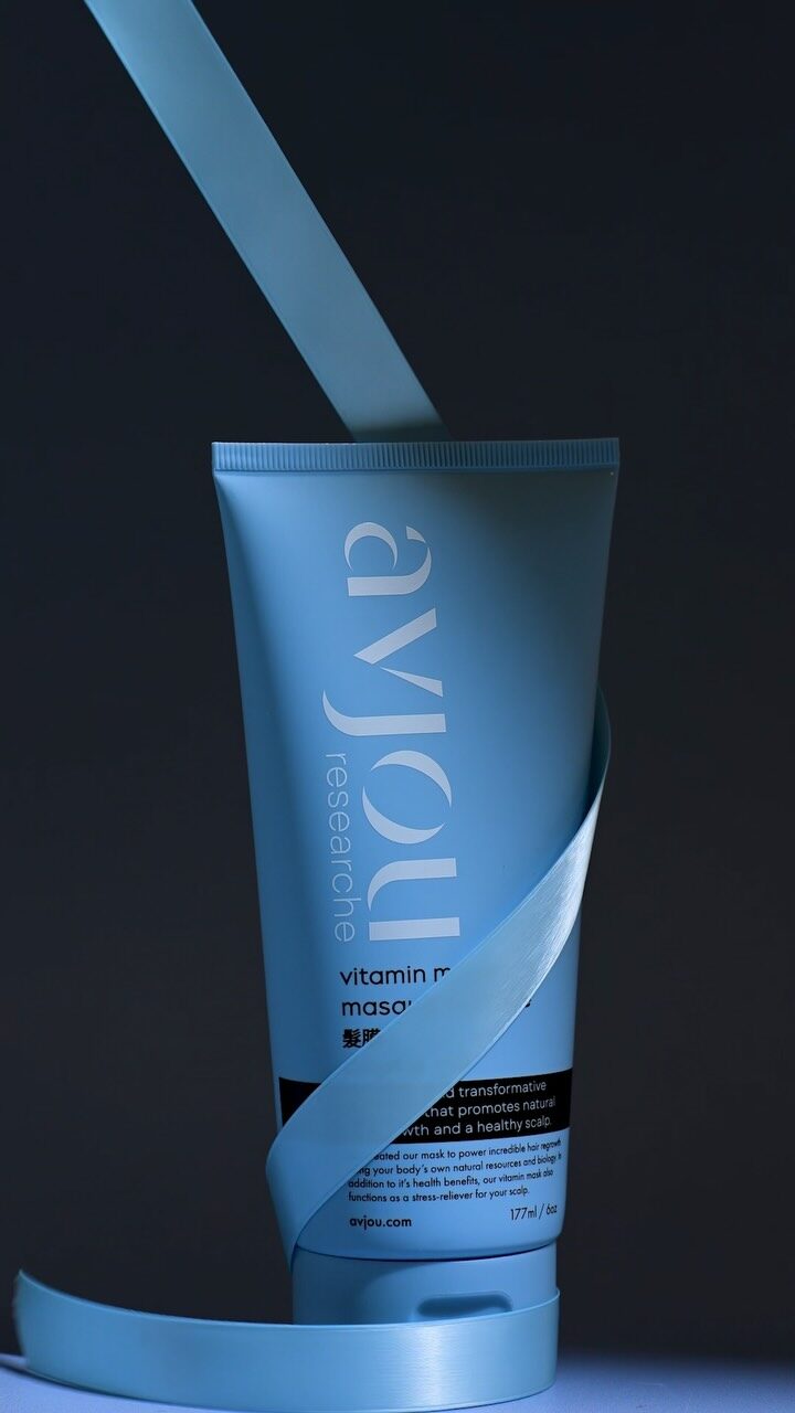 Instagram post from picture_your_products. This post is in position 4.